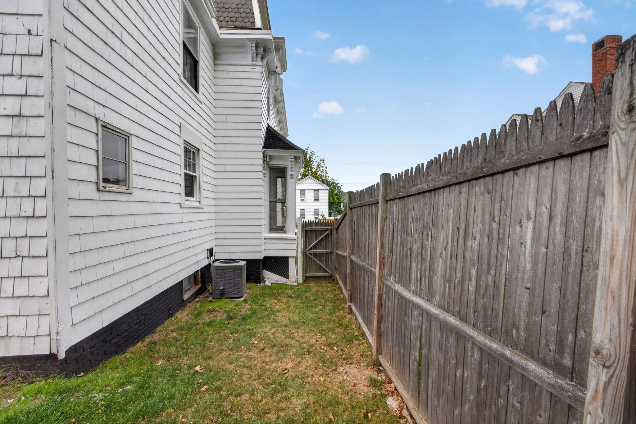 7 S.green St Property Photo 5