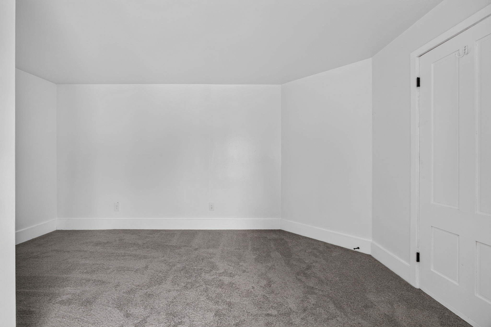 7 S.green St Property Photo 24