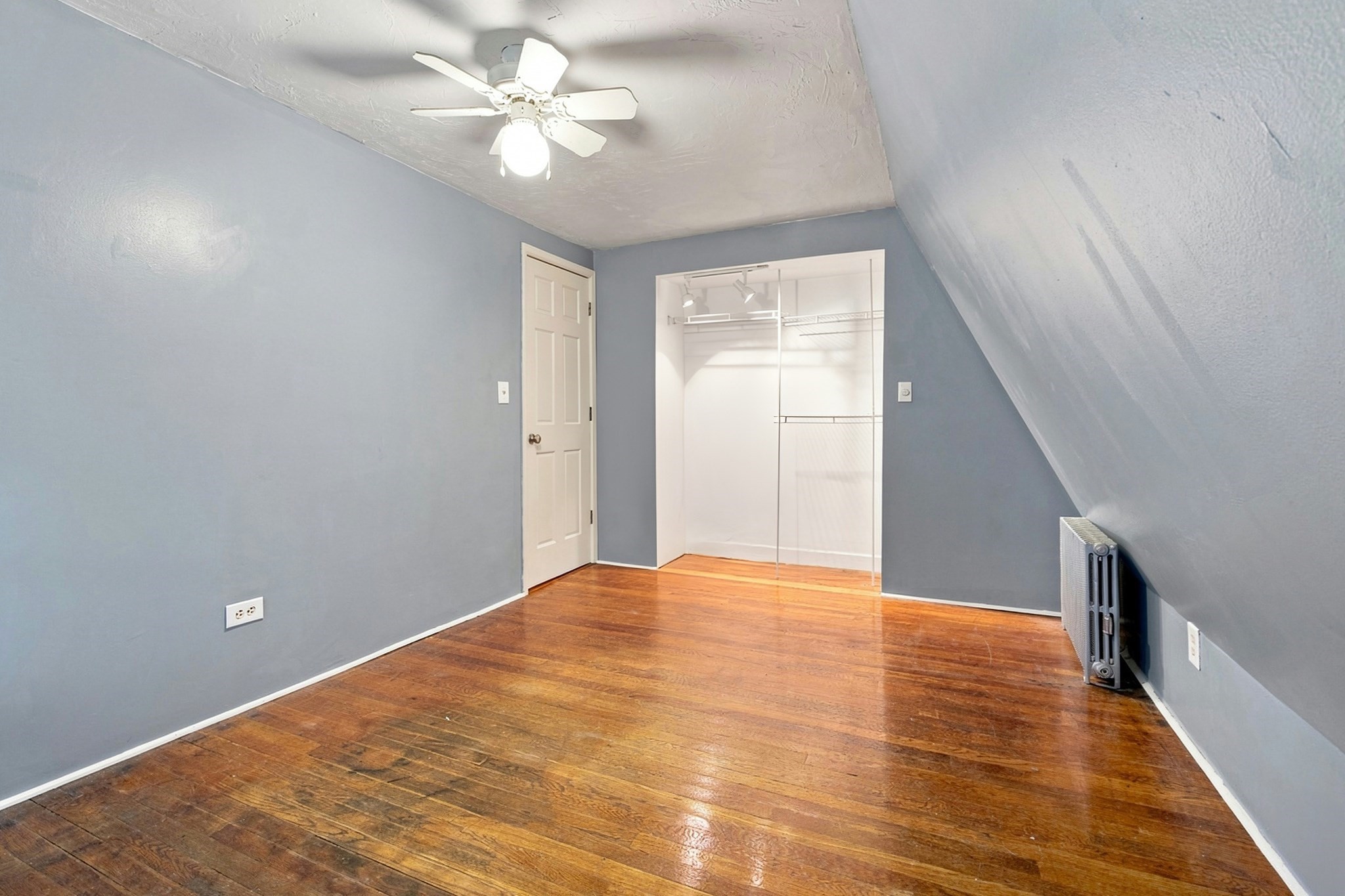 10 Sumner Ave Property Photo 20