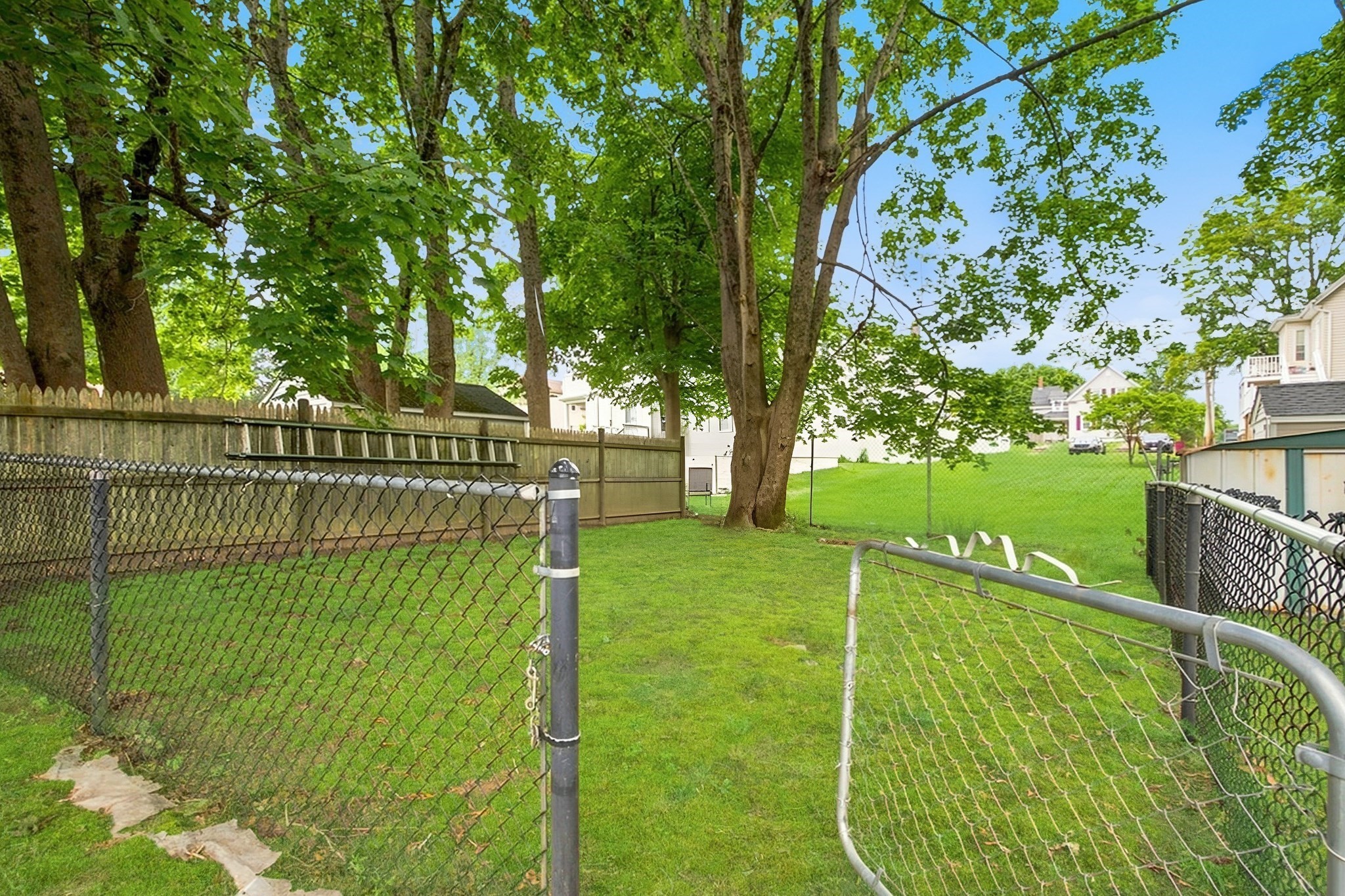 10 Sumner Ave Property Photo 27