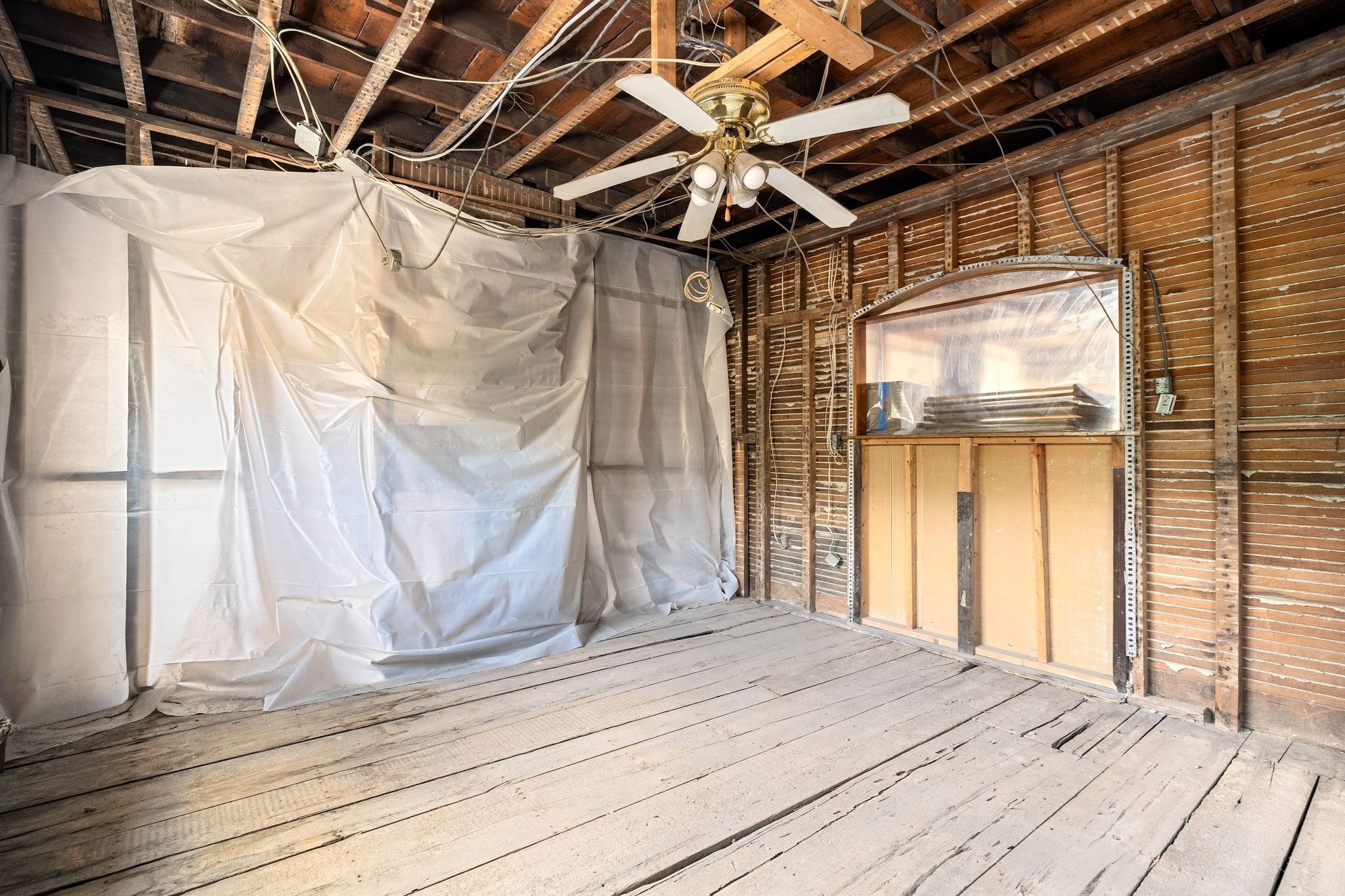 192 Lexington St Property Photo 19
