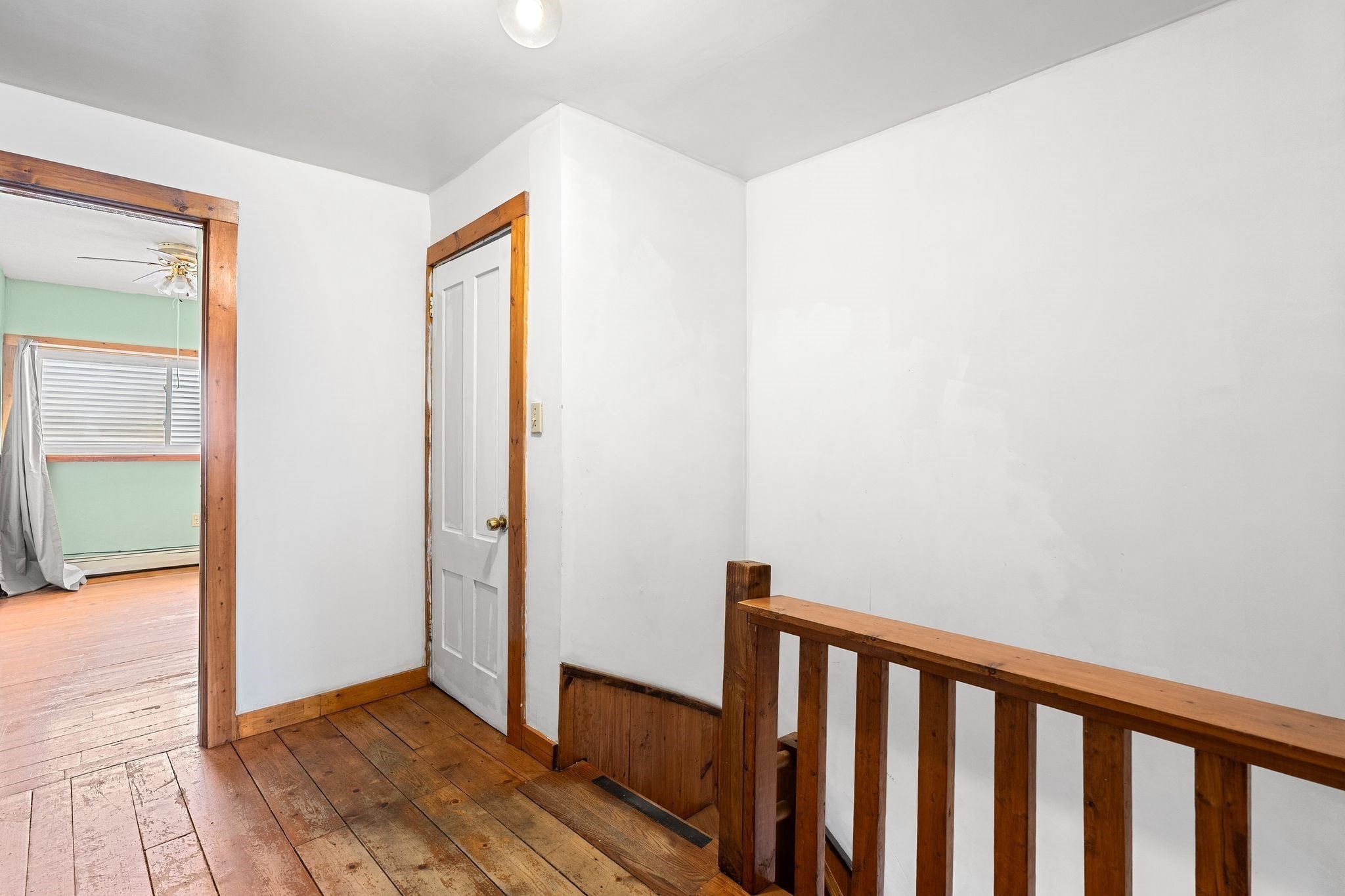 192 Lexington St Property Photo 28