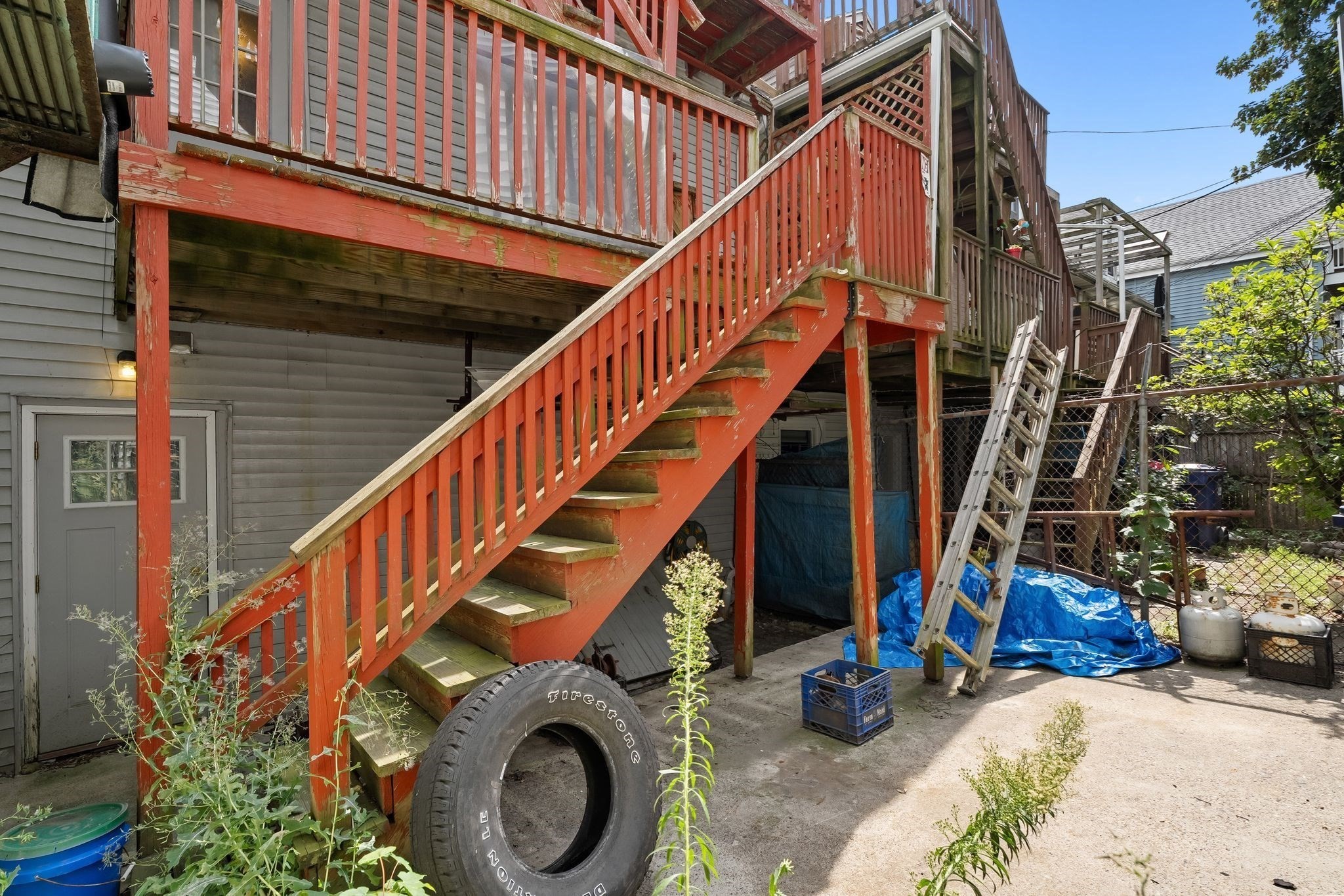 192 Lexington St Property Photo 34