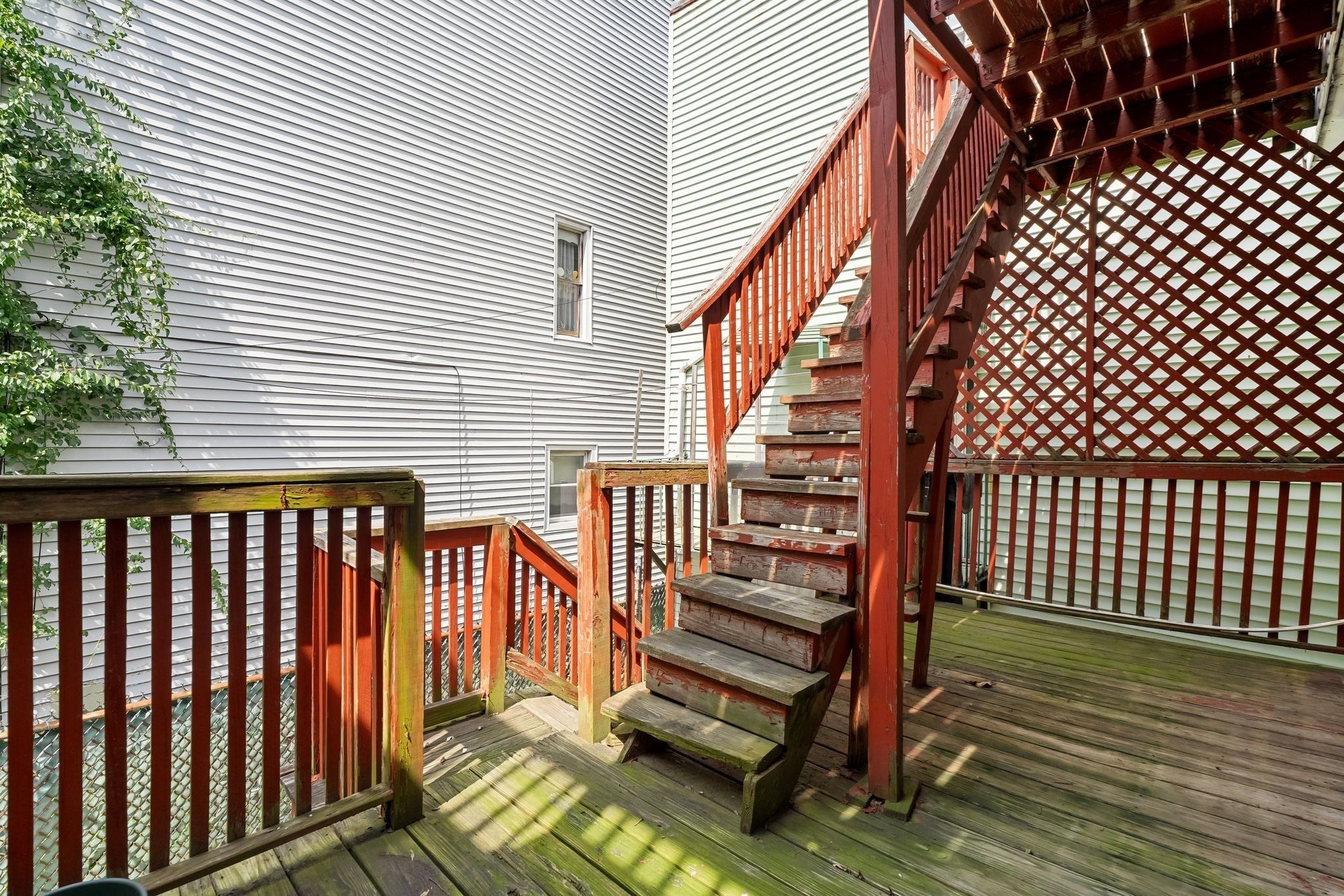 192 Lexington St Property Photo 36