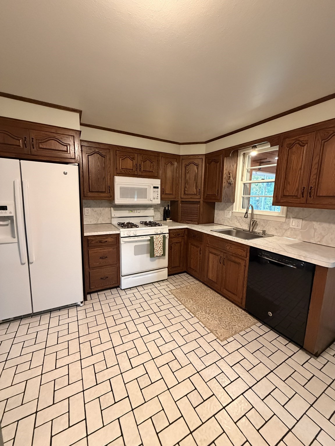 103 Kotlik St Property Photo 19