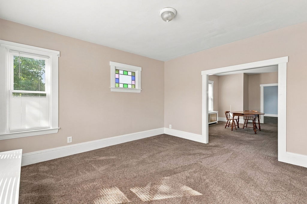 359-361 Brock Ave Property Photo 4
