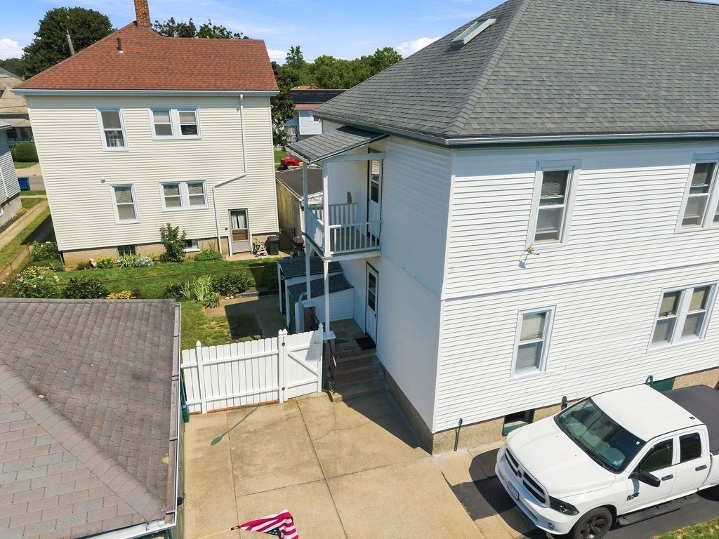359-361 Brock Ave Property Photo 38