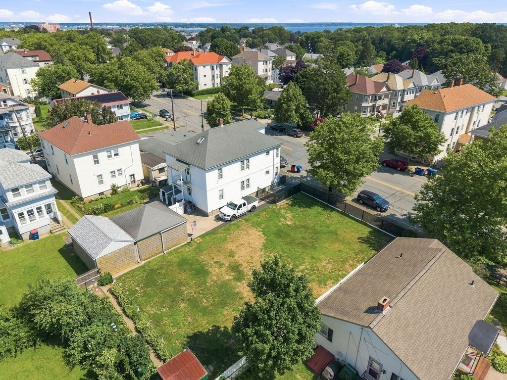 359-361 Brock Ave Property Photo 41
