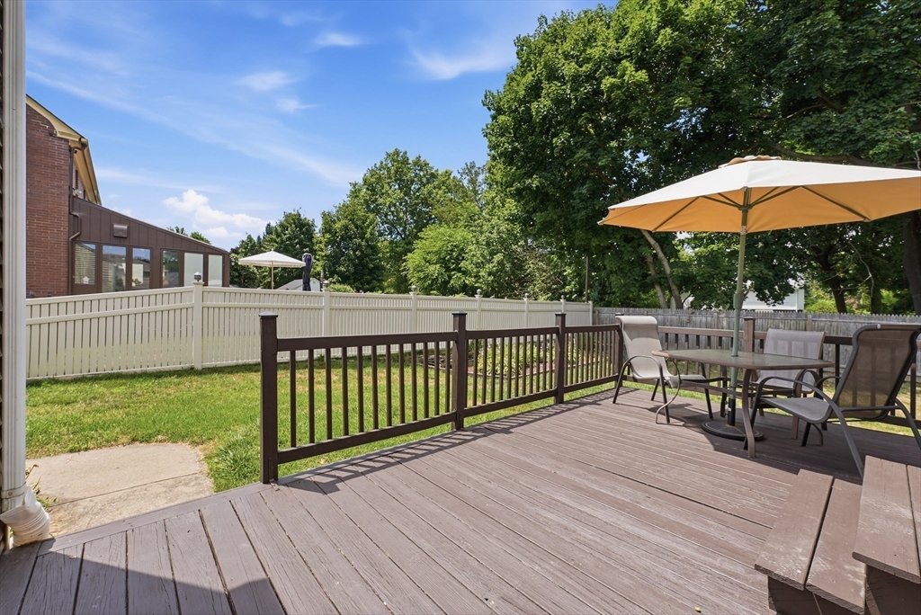 83 Lindbergh Blvd Property Photo 14