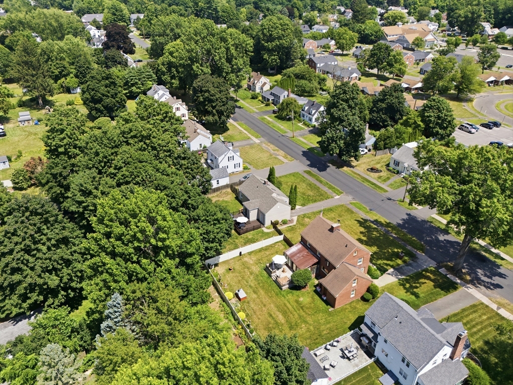 83 Lindbergh Blvd Property Photo 37