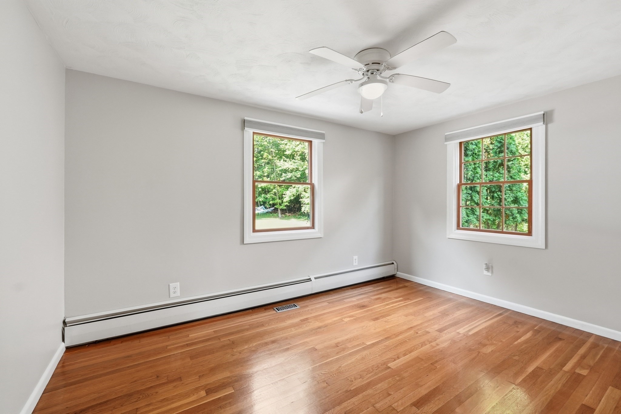 45 Stoneleigh Road Property Photo 16