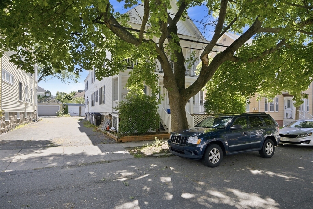 11 Gardner St # 4 Property Photo 1