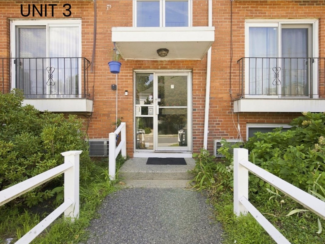 7 Endicott Street # 3 Property Photo 2