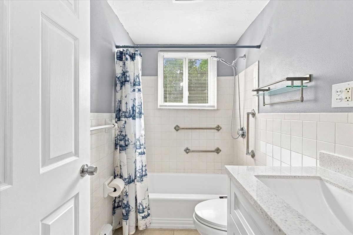 7 Endicott Street # 3 Property Photo 16