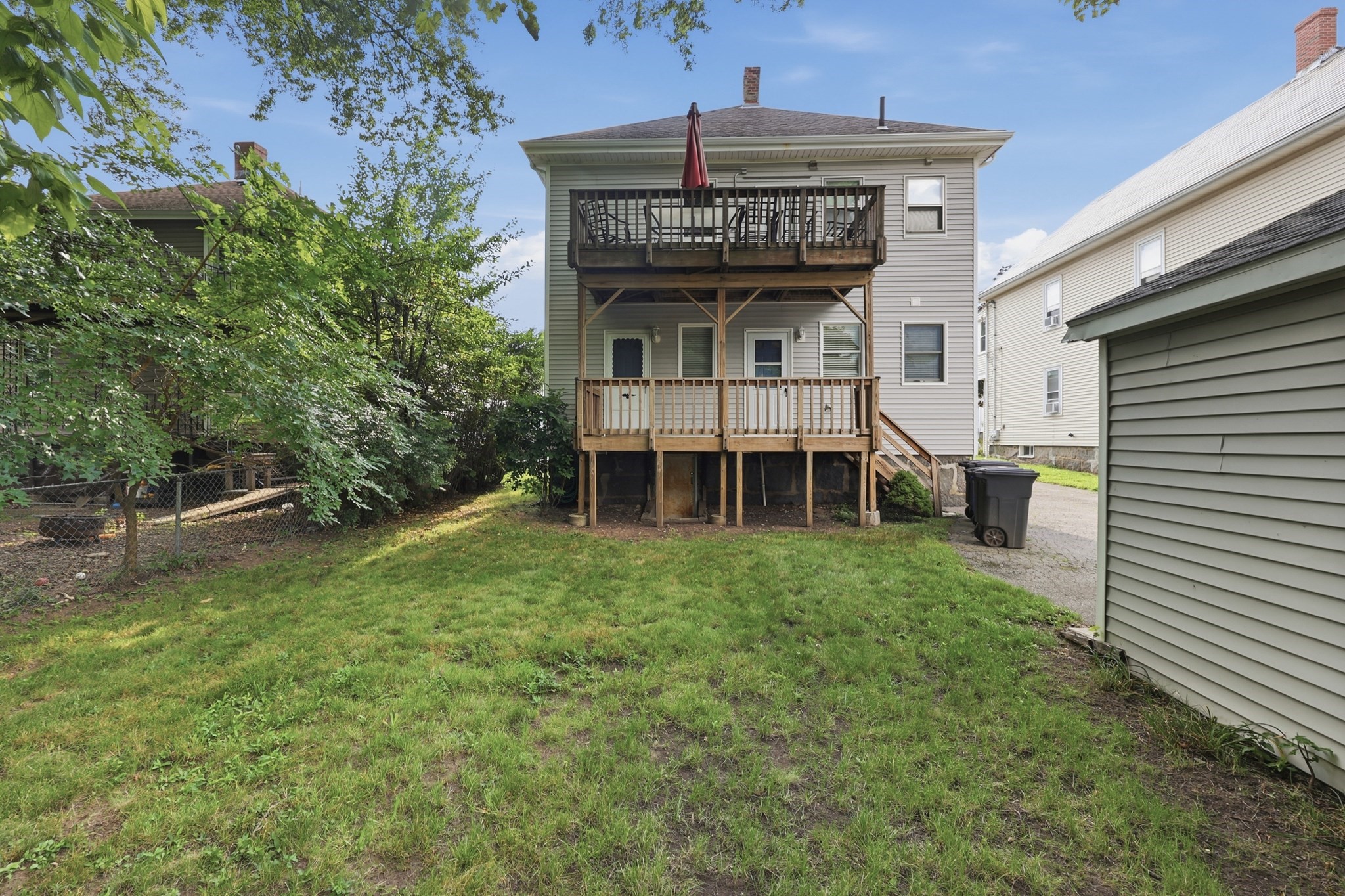 18-20 Endicott Street Property Photo 11