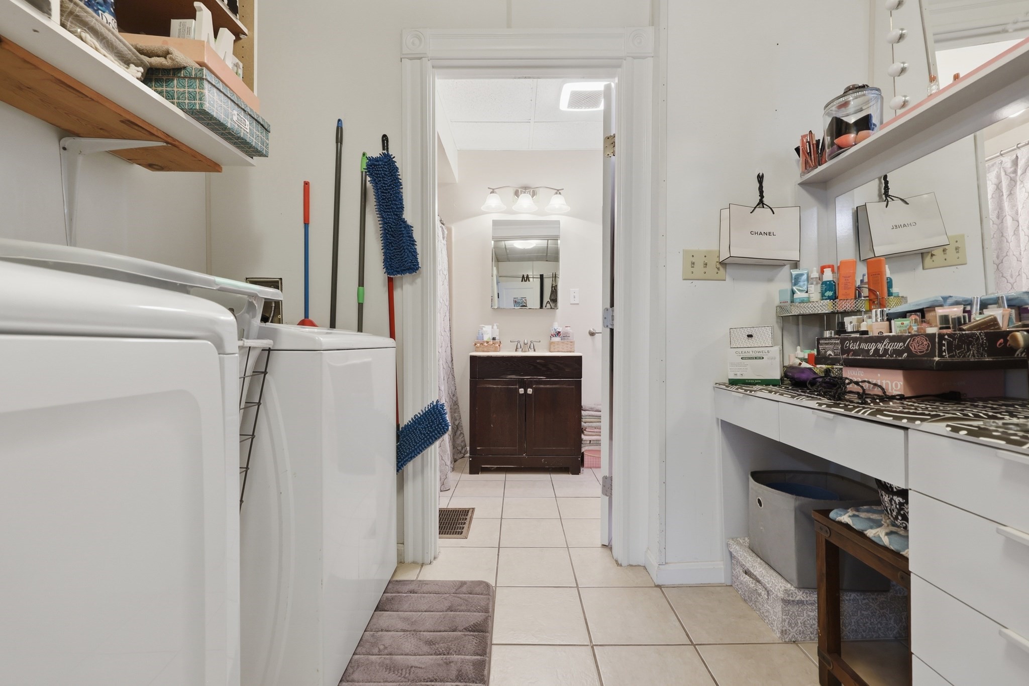 18-20 Endicott Street Property Photo 25