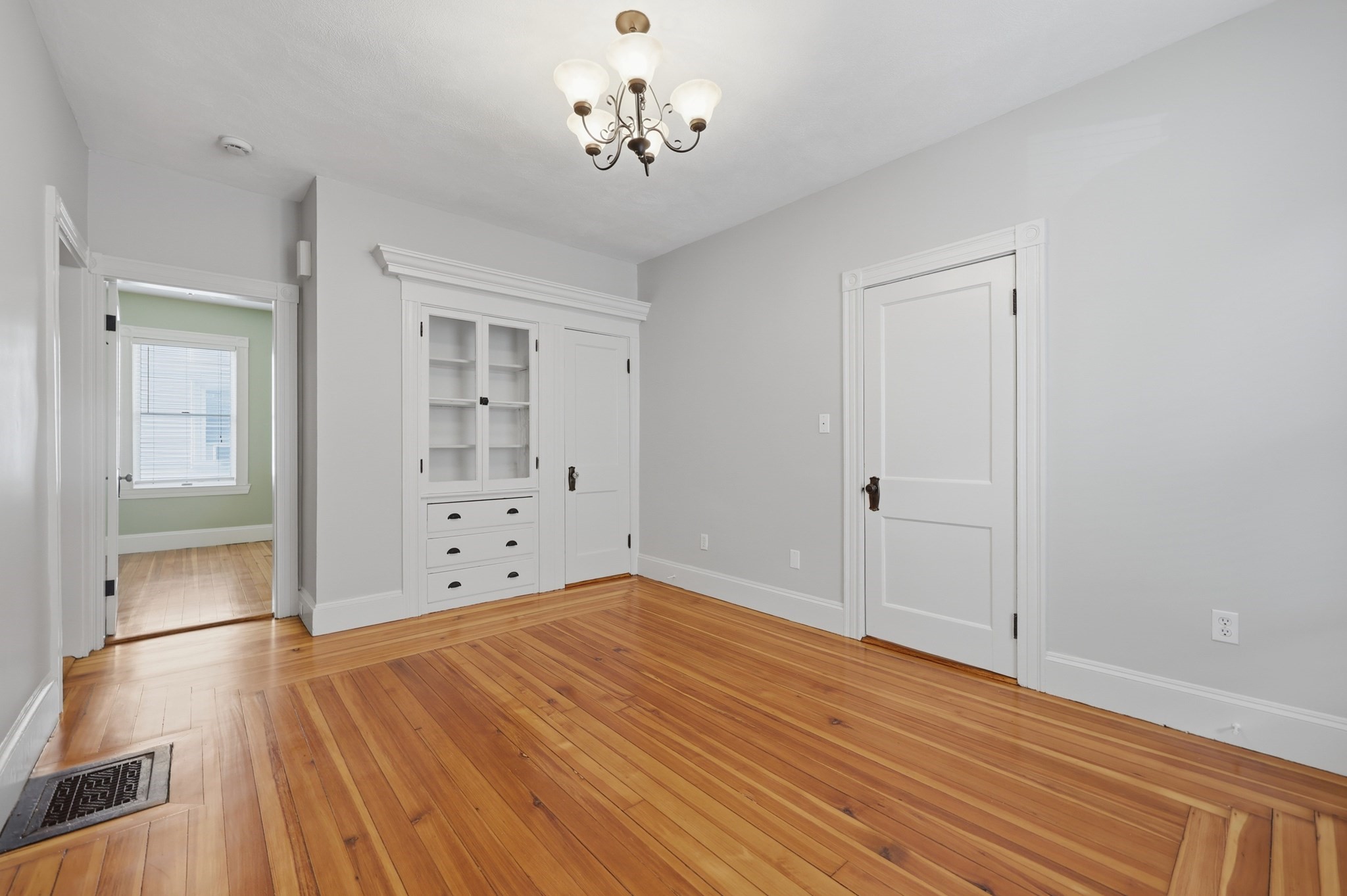 18-20 Endicott Street Property Photo 31