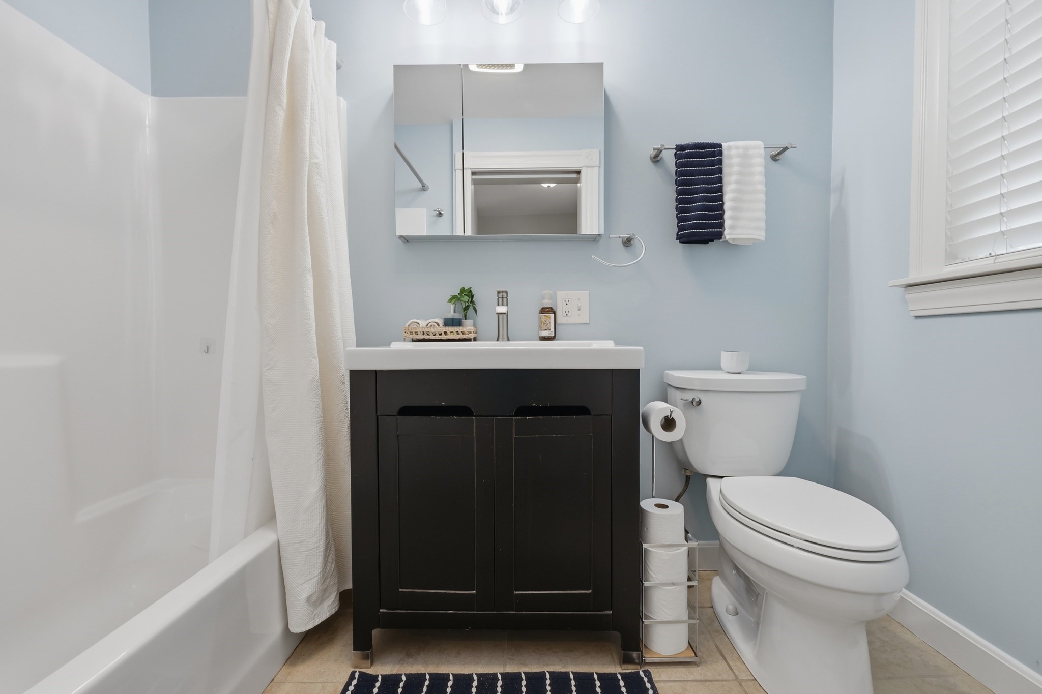 18-20 Endicott Street Property Photo 42