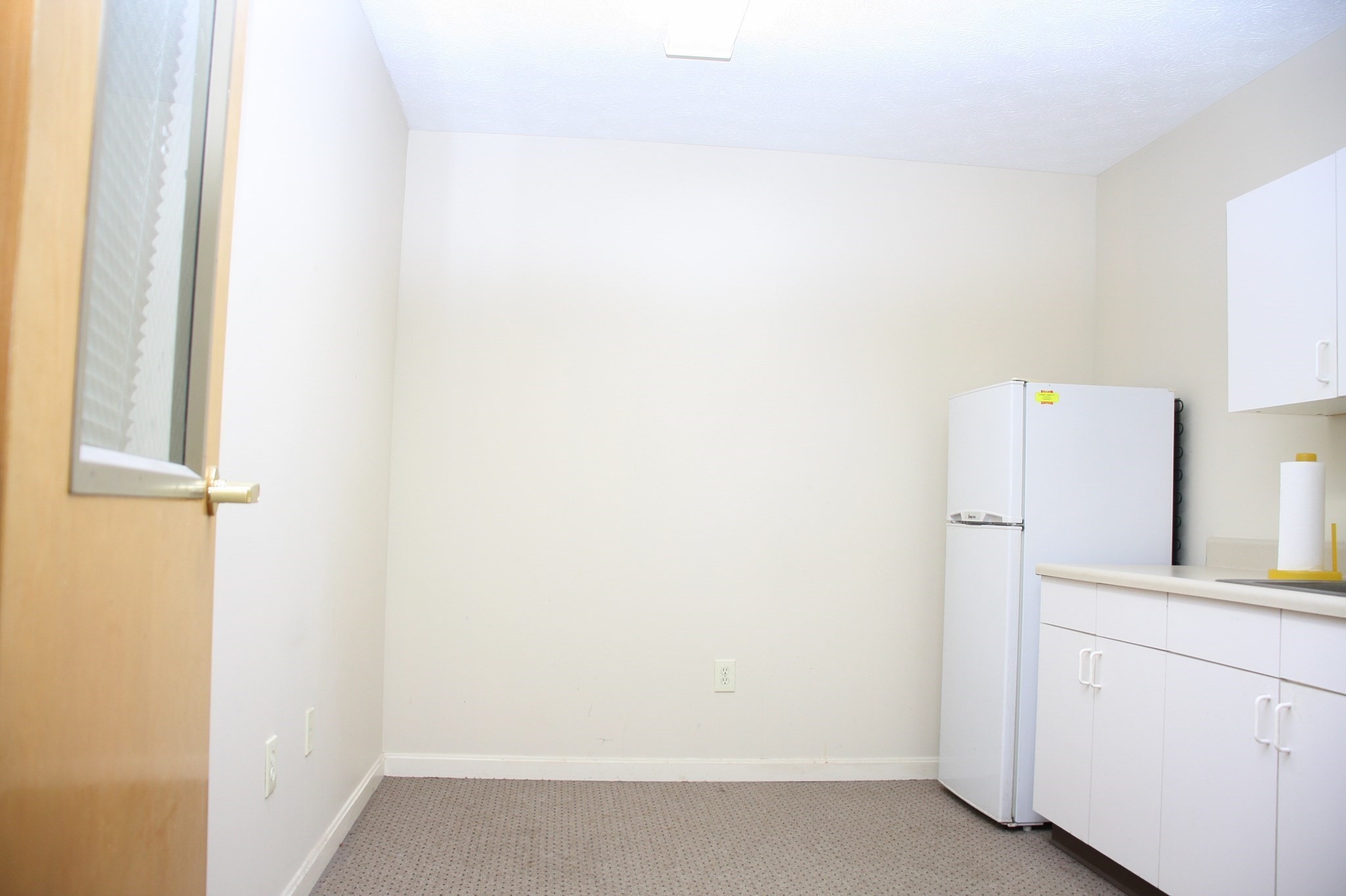 1565 Main St # 200 Property Photo 4
