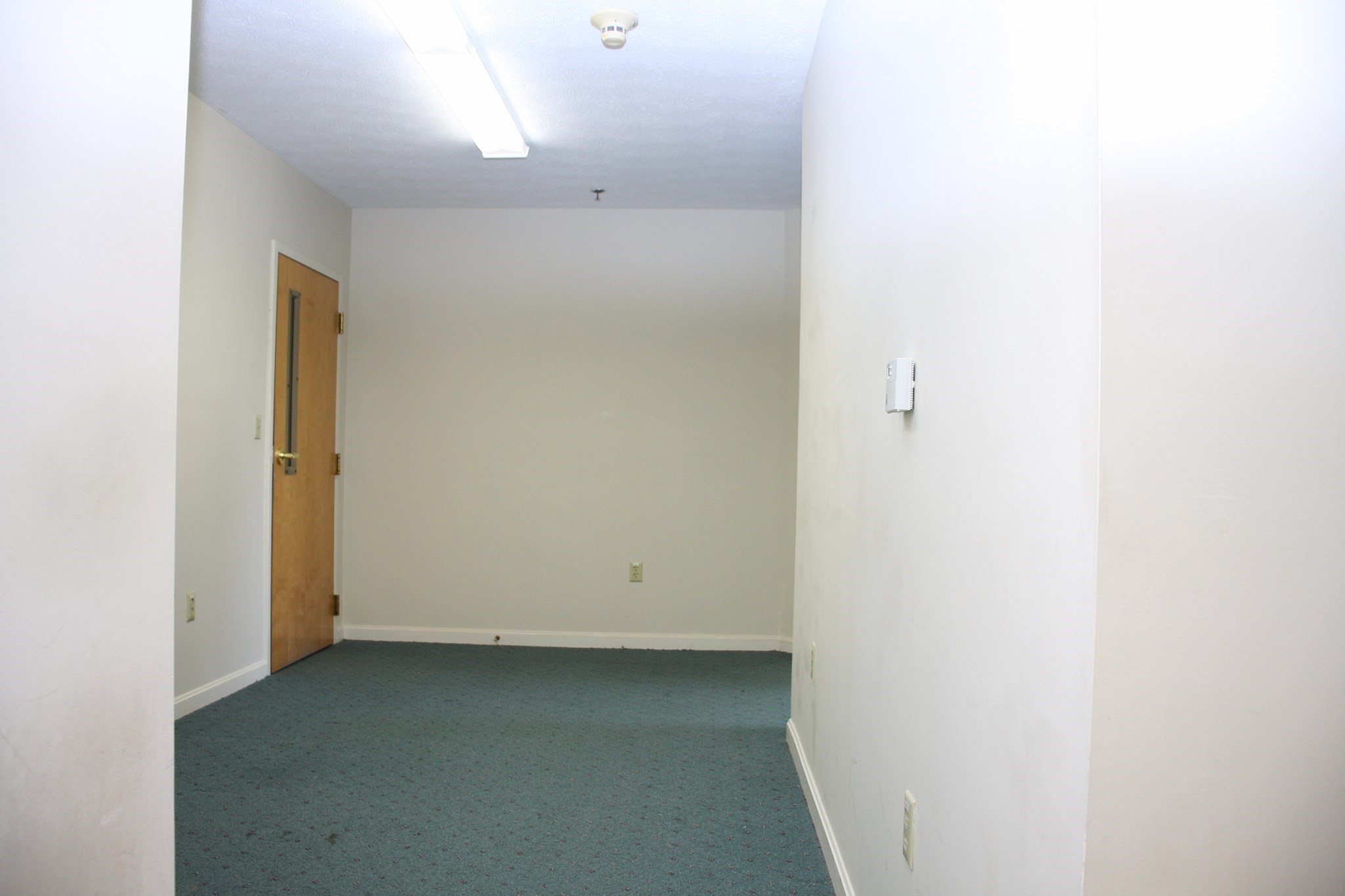 1565 Main St # 200 Property Photo 5