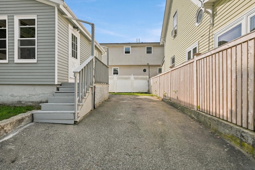 8 Sylvan Street Property Photo 28