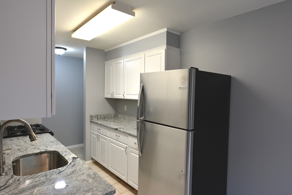 40 Shrewsbury Green Dr # C Property Photo 5