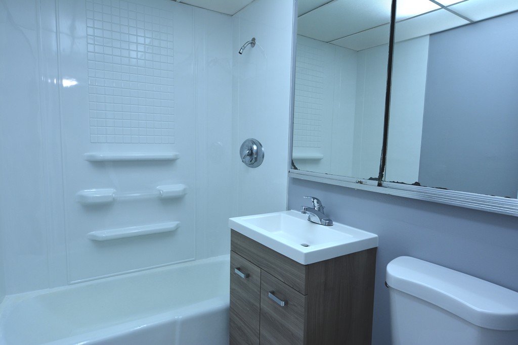 40 Shrewsbury Green Dr # C Property Photo 10