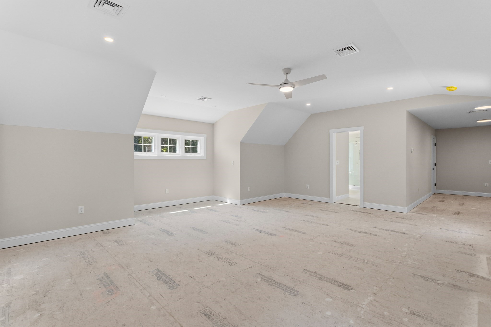 80 Hampstead St Property Photo 15
