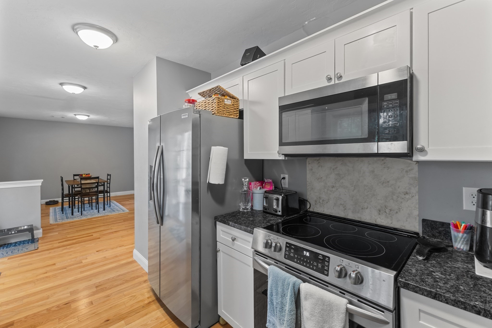 57 Martin St # B Property Photo 12