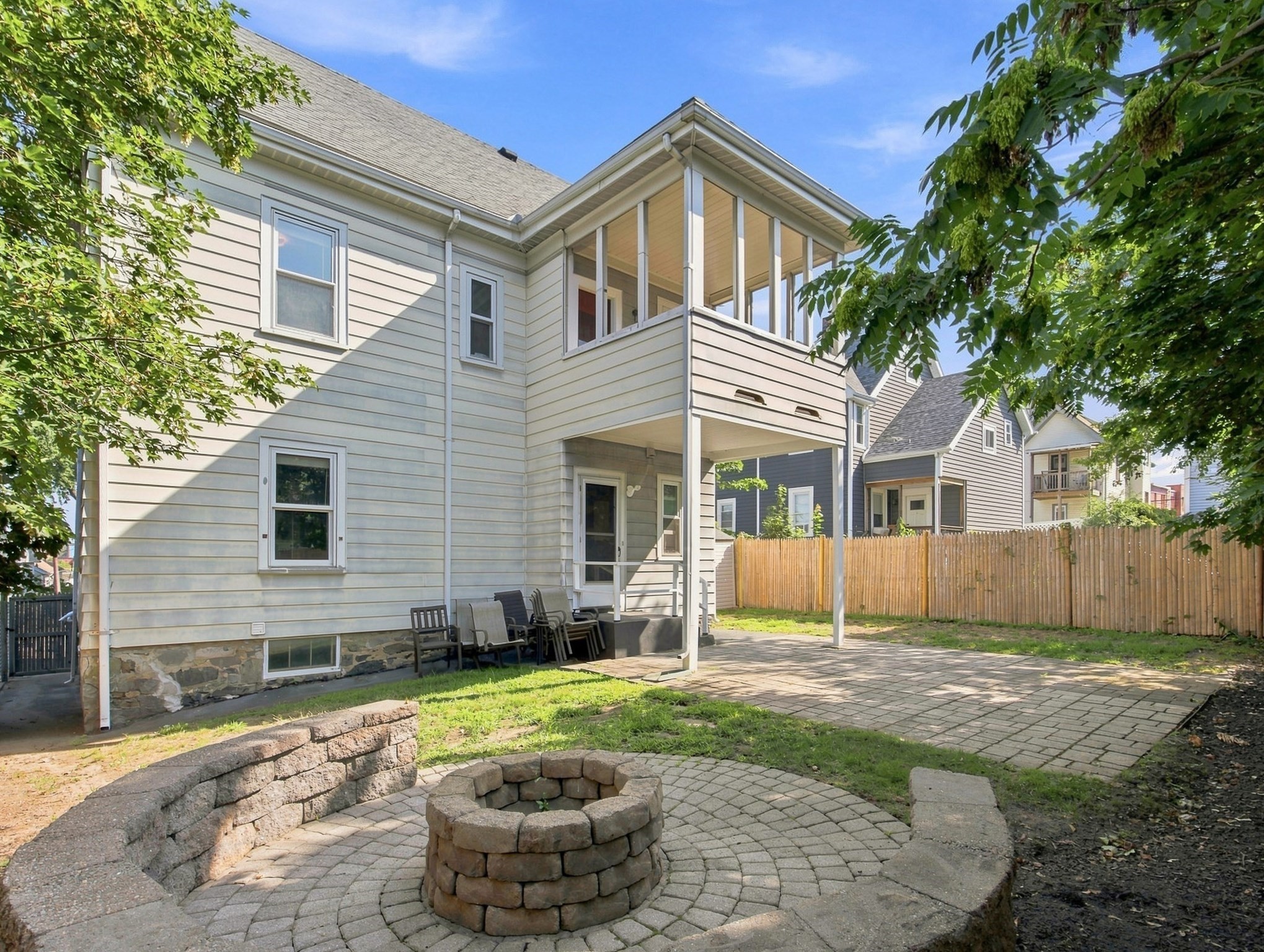 18 Crawford Street Property Photo 4