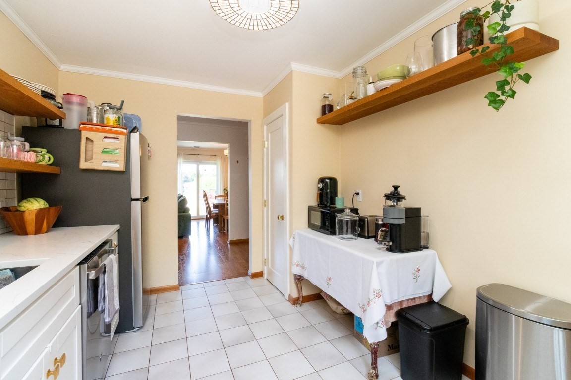 25 Bayberry Dr # 4 Property Photo 4