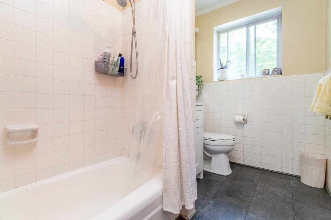 25 Bayberry Dr # 4 Property Photo 20