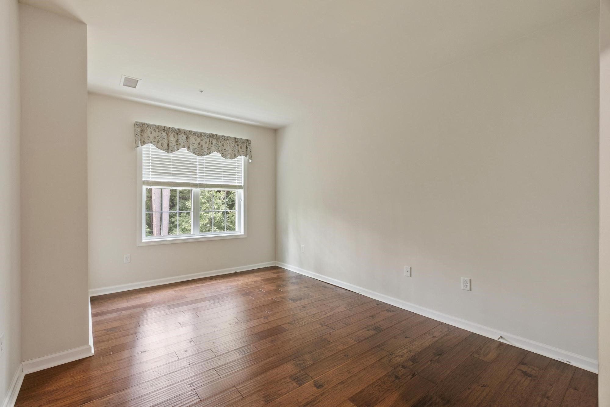 200 Martins Landing # 312 Property Photo 25