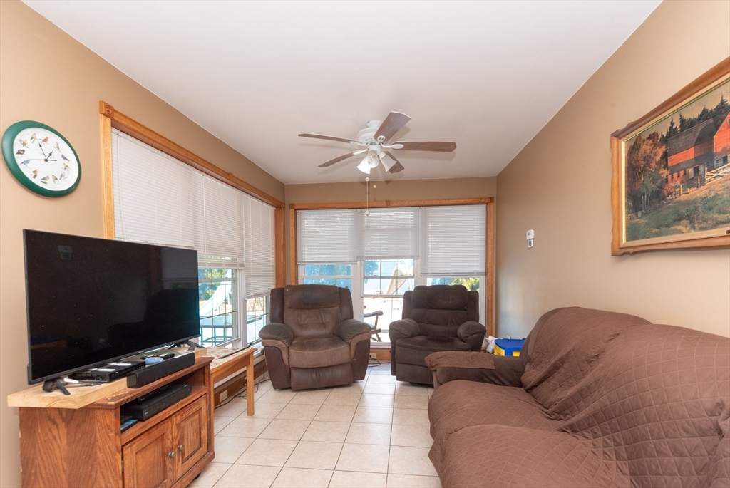 30 Phillips Ave Property Photo 17