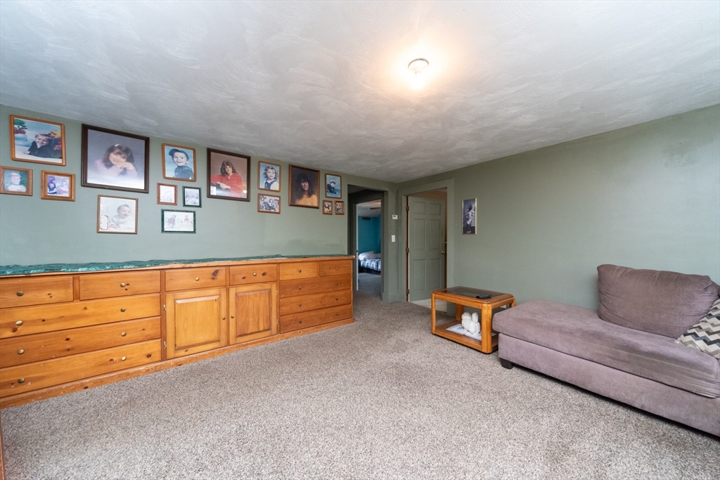 30 Phillips Ave Property Photo 37