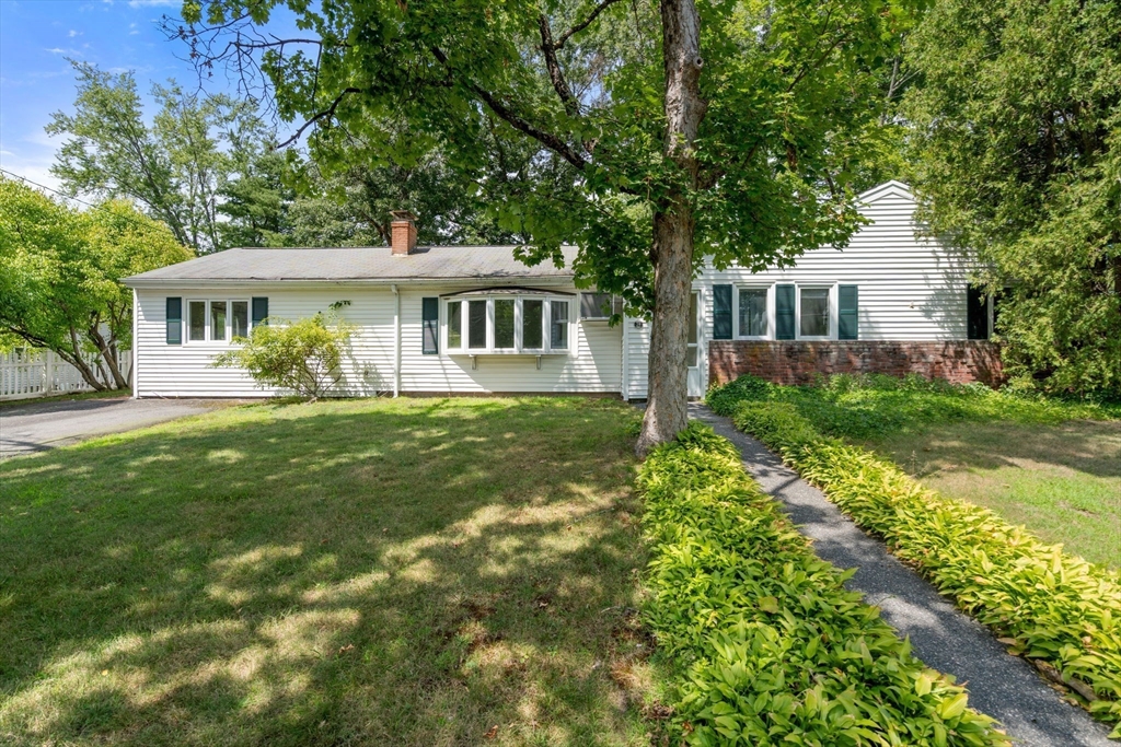 21 Greenleaf Road Property Photo 1