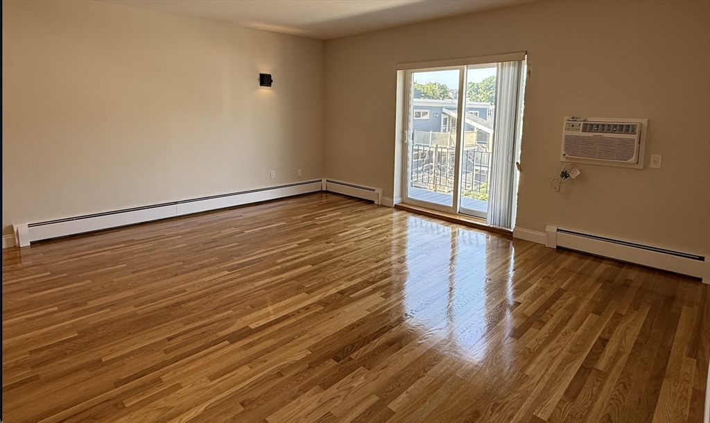 48 Coffey # D Property Photo 11
