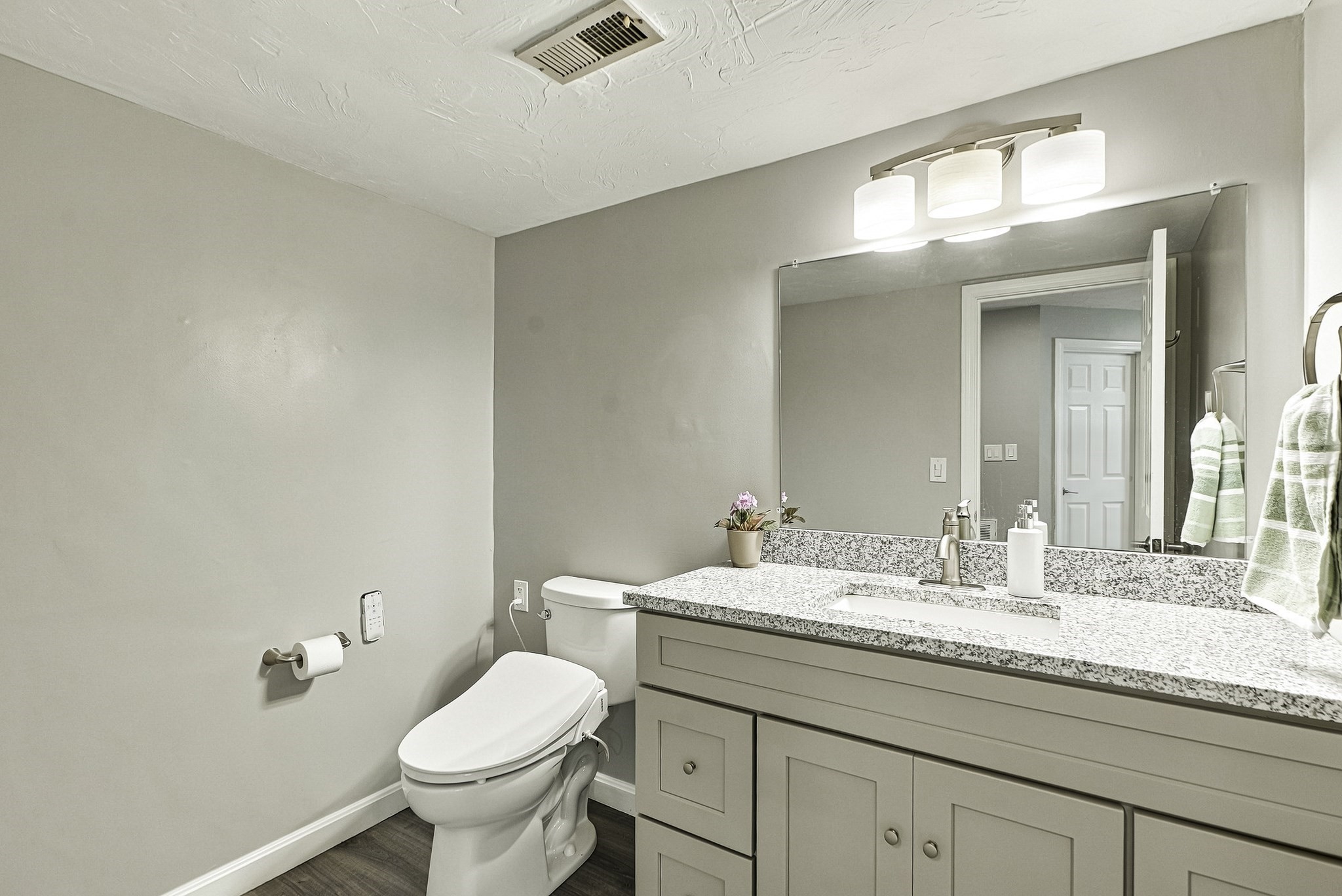 237 South St # 26 Property Photo 29