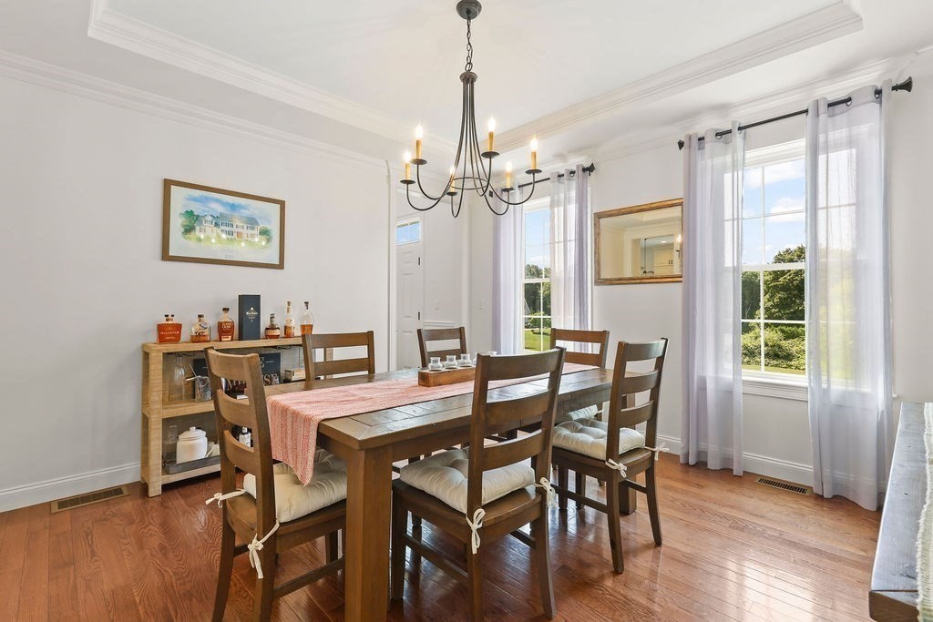 2 Hodgman Way Property Photo 6
