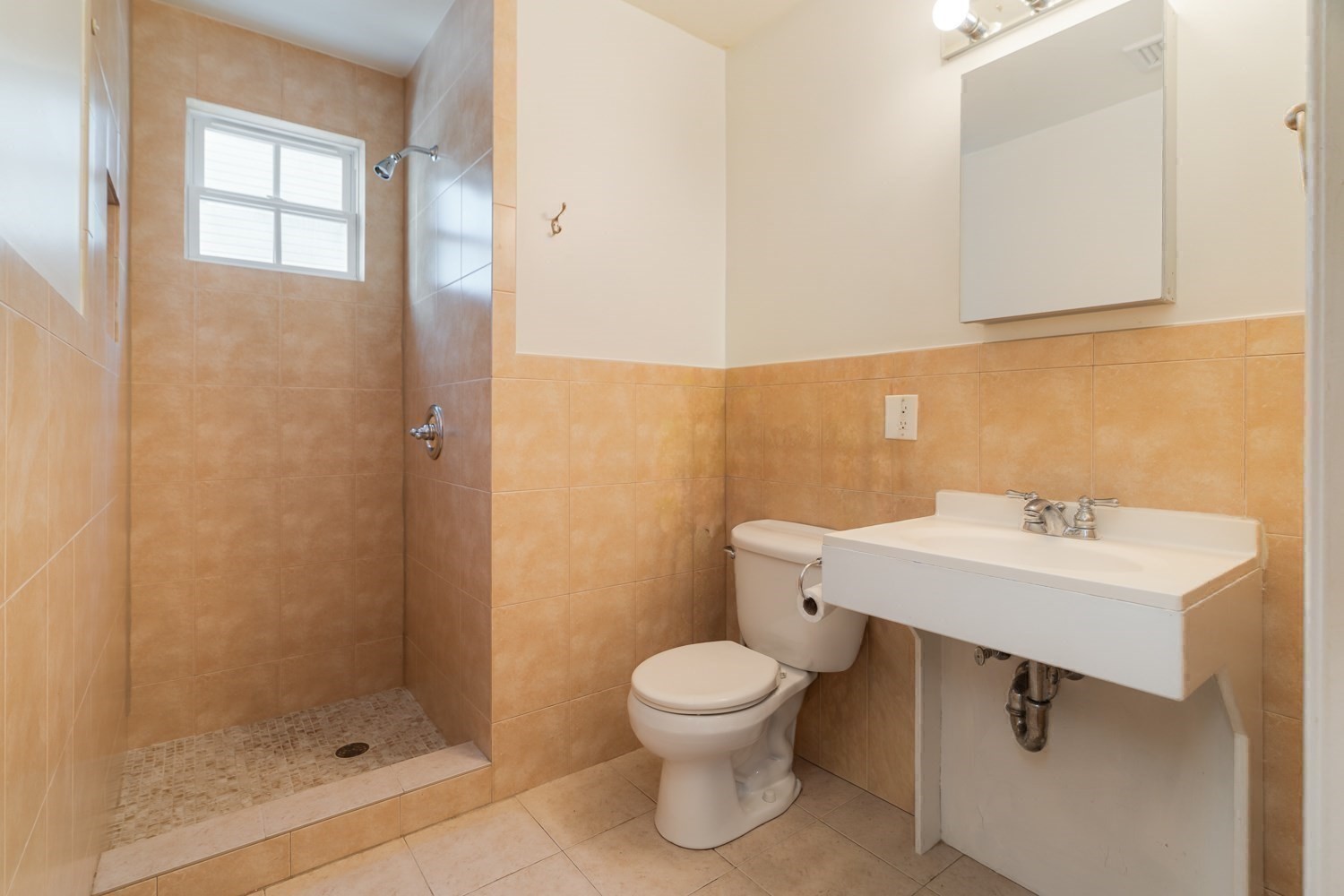28 Forbes St # 1 Property Photo 19