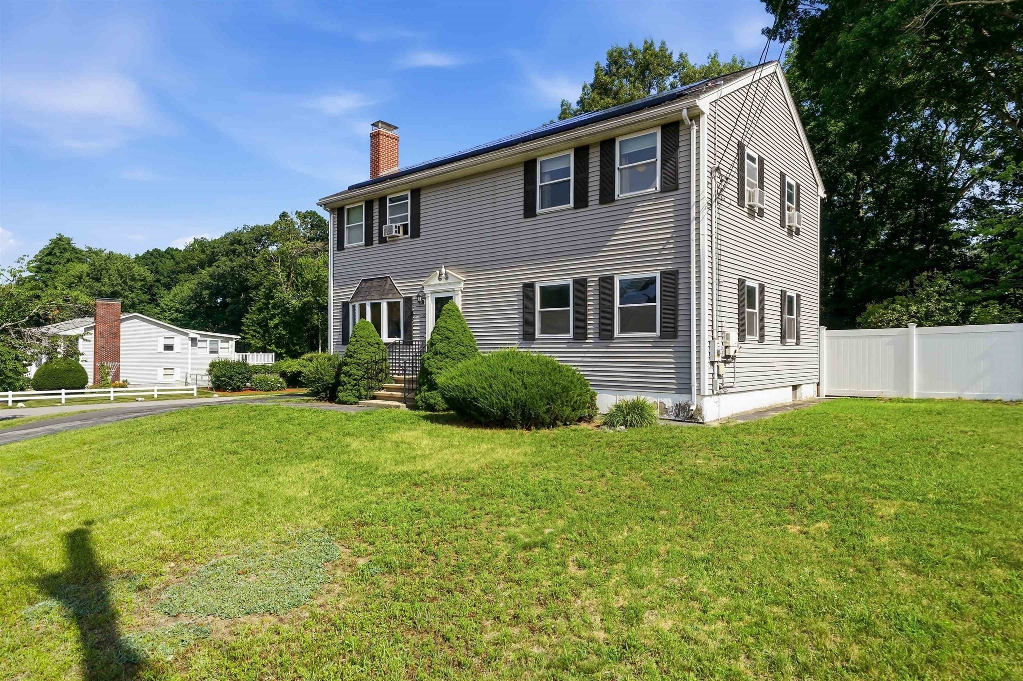 22 Colonial Drive Property Photo 2