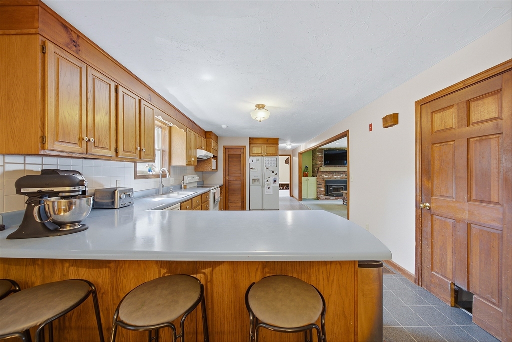 2 Birch St Property Photo 13