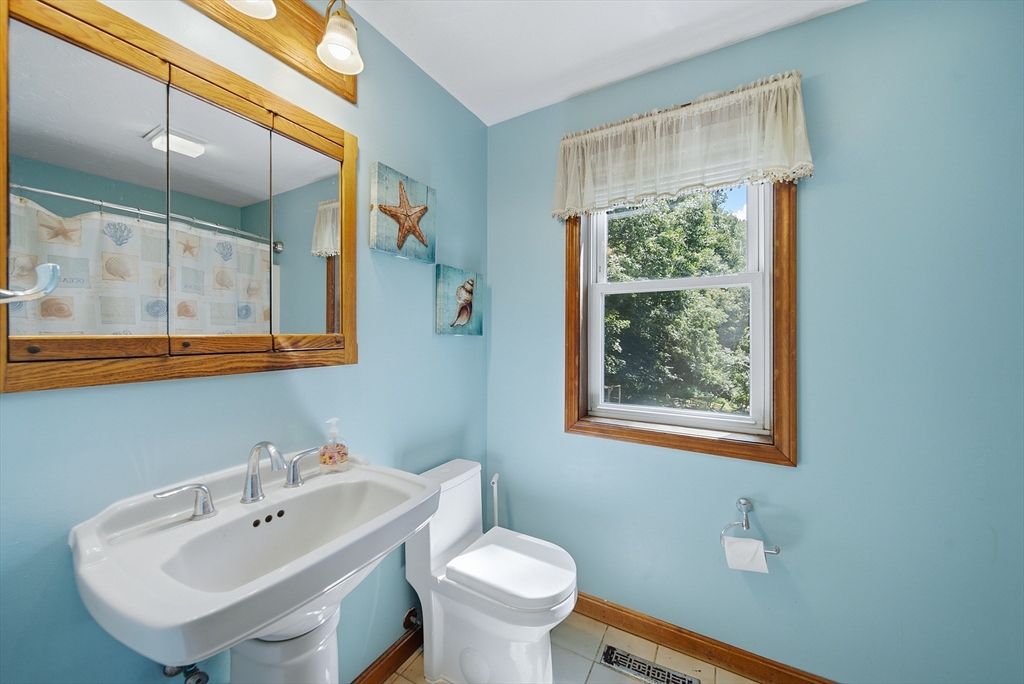 2 Birch St Property Photo 21