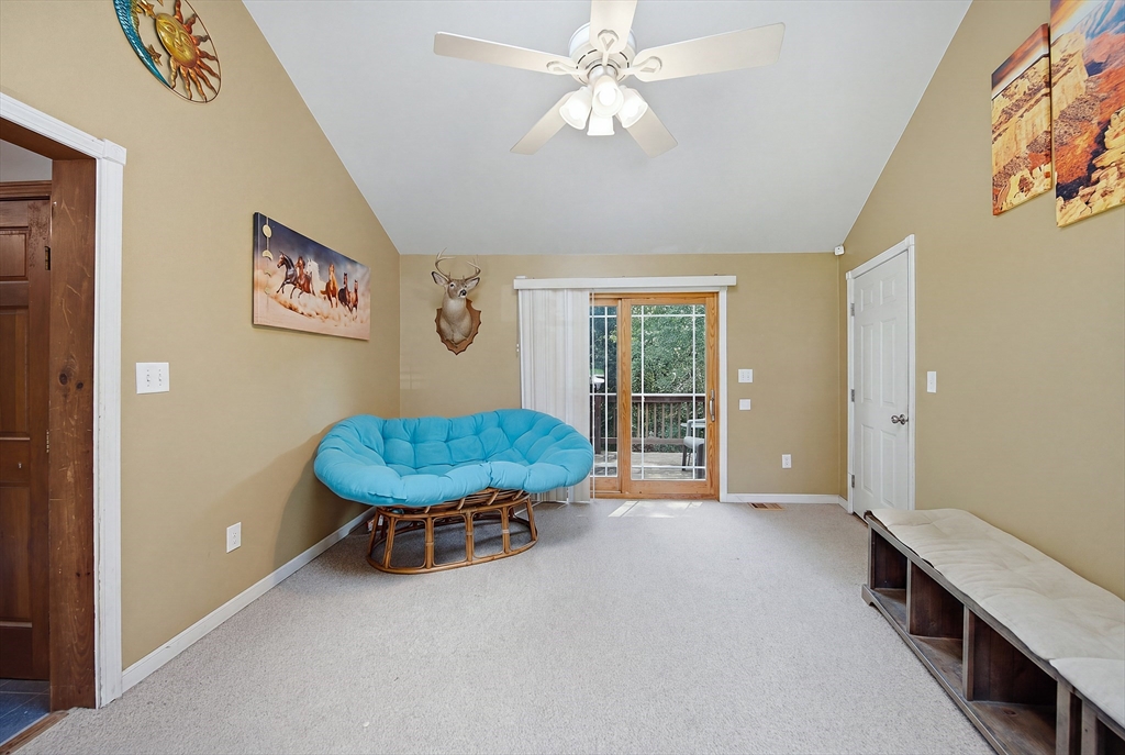 2 Birch St Property Photo 23