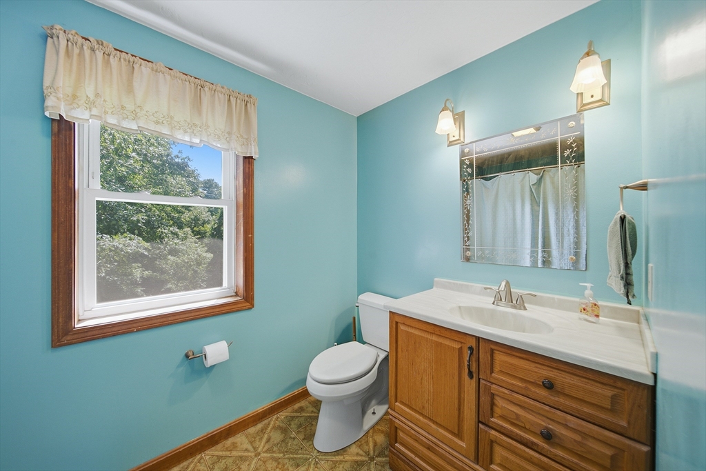 2 Birch St Property Photo 32