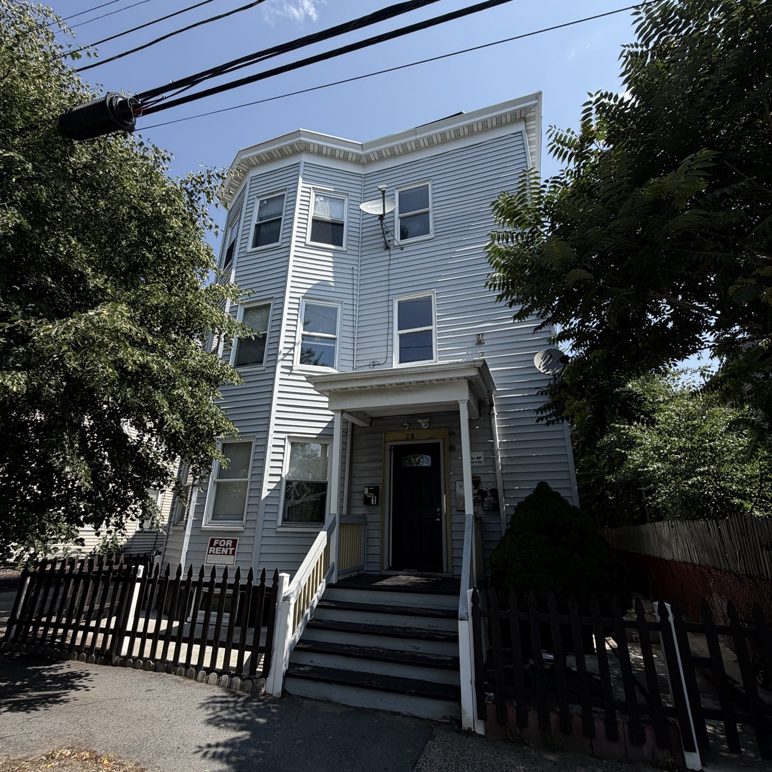 28 Minot St # 3 Property Photo 1