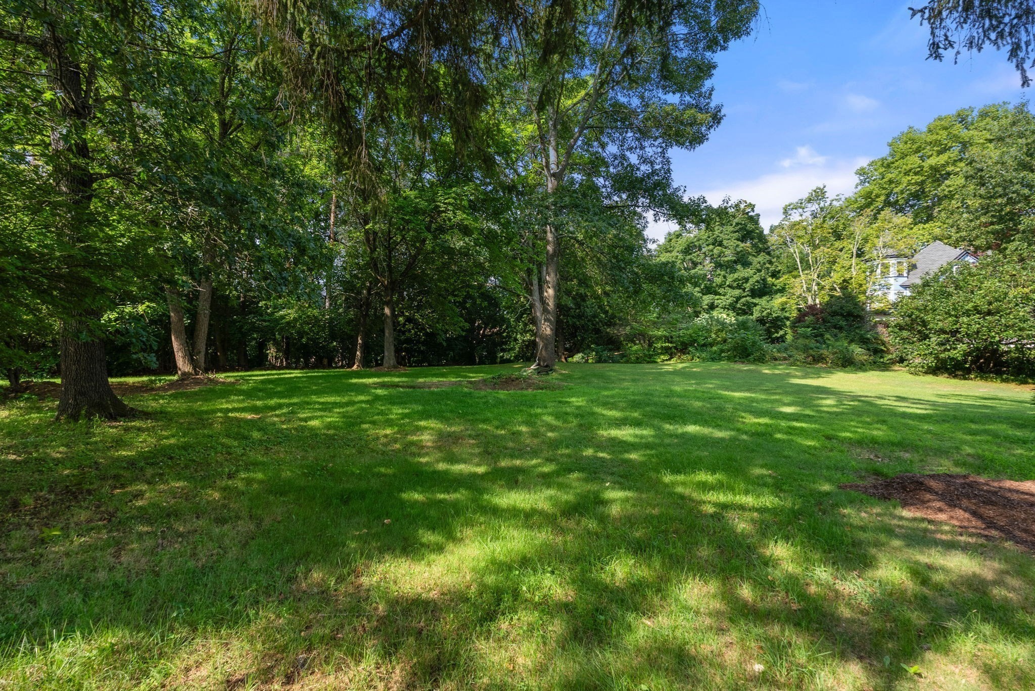 7-a Upper Beacon Street Property Photo 33