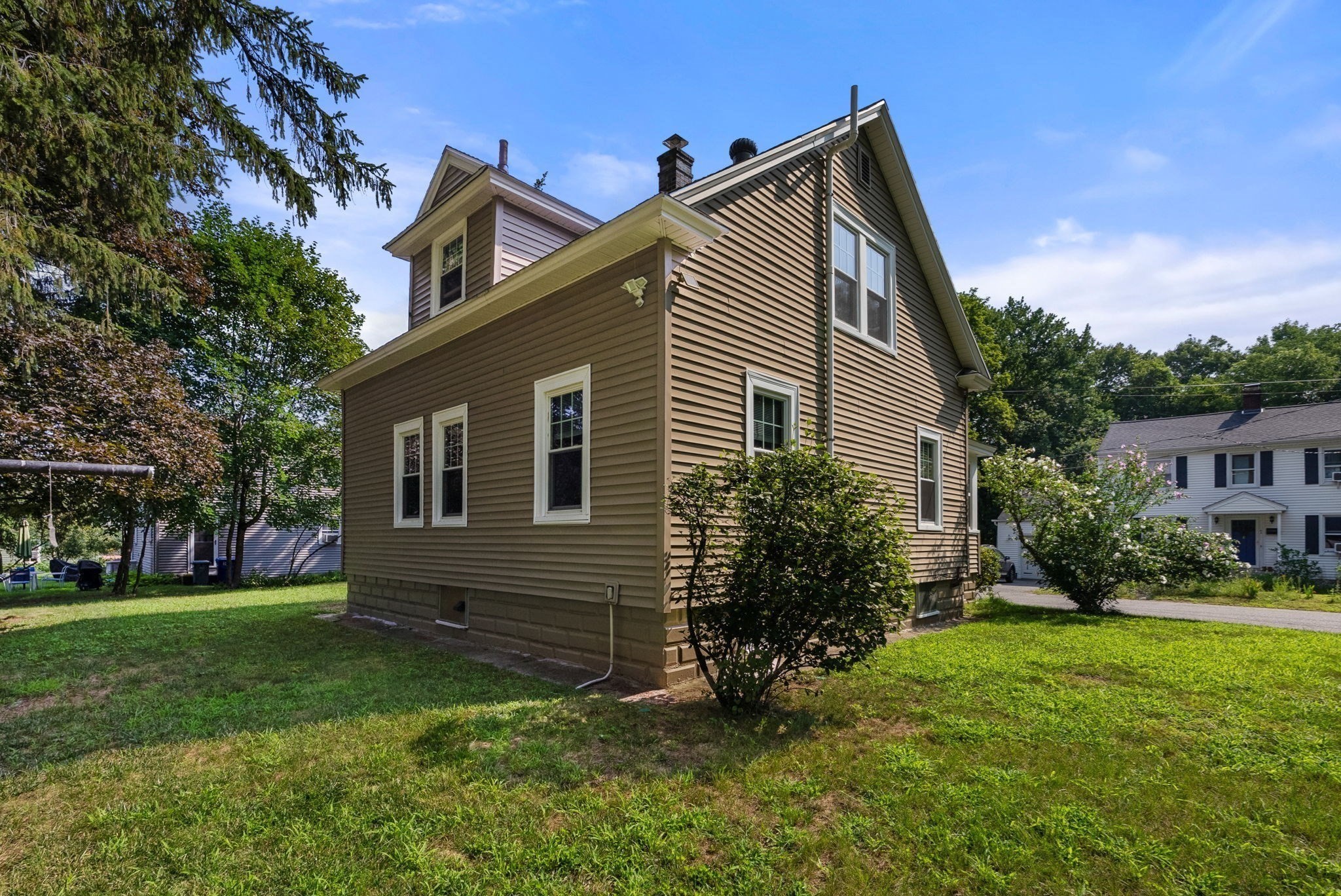 7-a Upper Beacon Street Property Photo 34