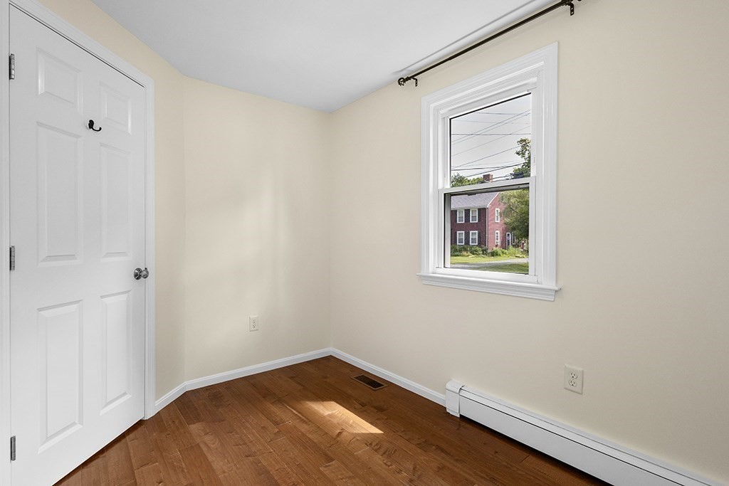 95 Franklin St Property Photo 17