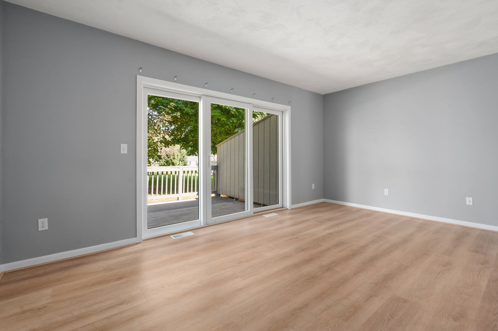 31 Blithewood Ave # 205 Property Photo 13